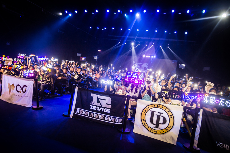 LPL夏季赛第六周现场大图