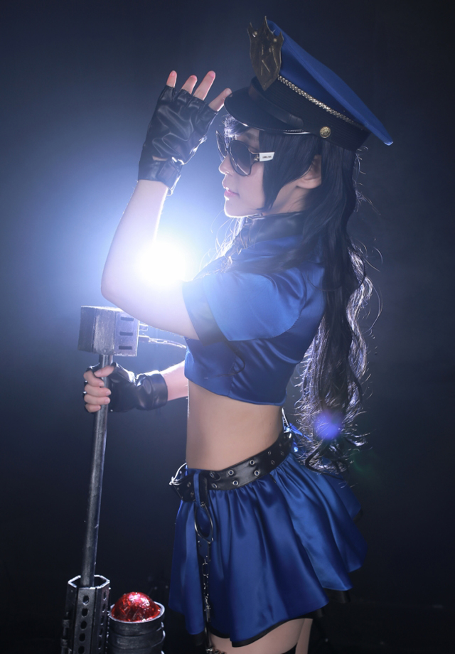 LOL皮城女警COS大图