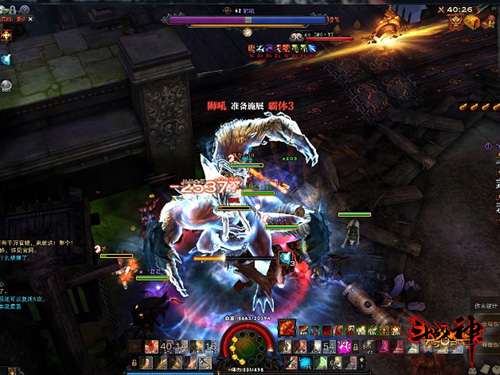 玩家与工坊B0SS进行大战