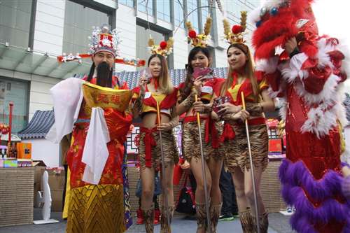 各地抓拍到了不少孙悟空的场景