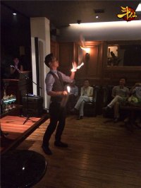 ����ʦSKY���ʵĻ�ʽ���Ʊ���