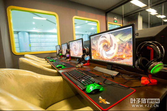 B5�羺����̨�� ��������ĵ羺�ڷ�