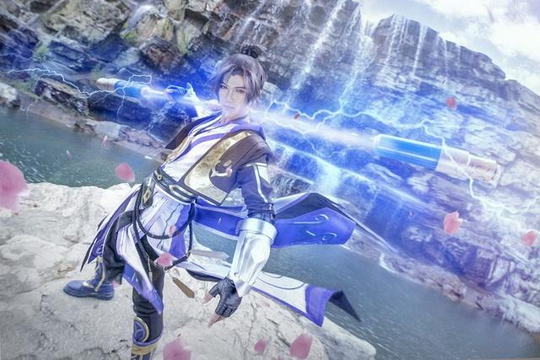 王者荣耀:后期伤害爆炸的三个英雄,第一名