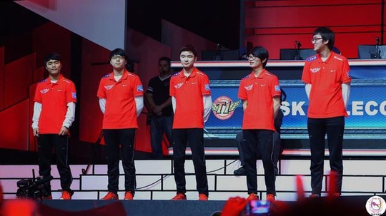 SKTʮһ�쳣�����عˣ�S8����Ϊʷ������һ