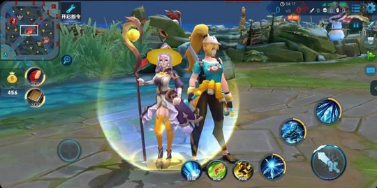 王者荣耀英雄放大100倍或缩小100倍会怎样?