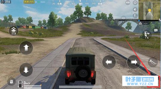 绝地求生刺激战场怎么在车上换位置?