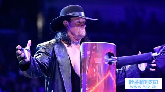 WWE葬爷秒杀塞纳,明日华连胜遭终结!