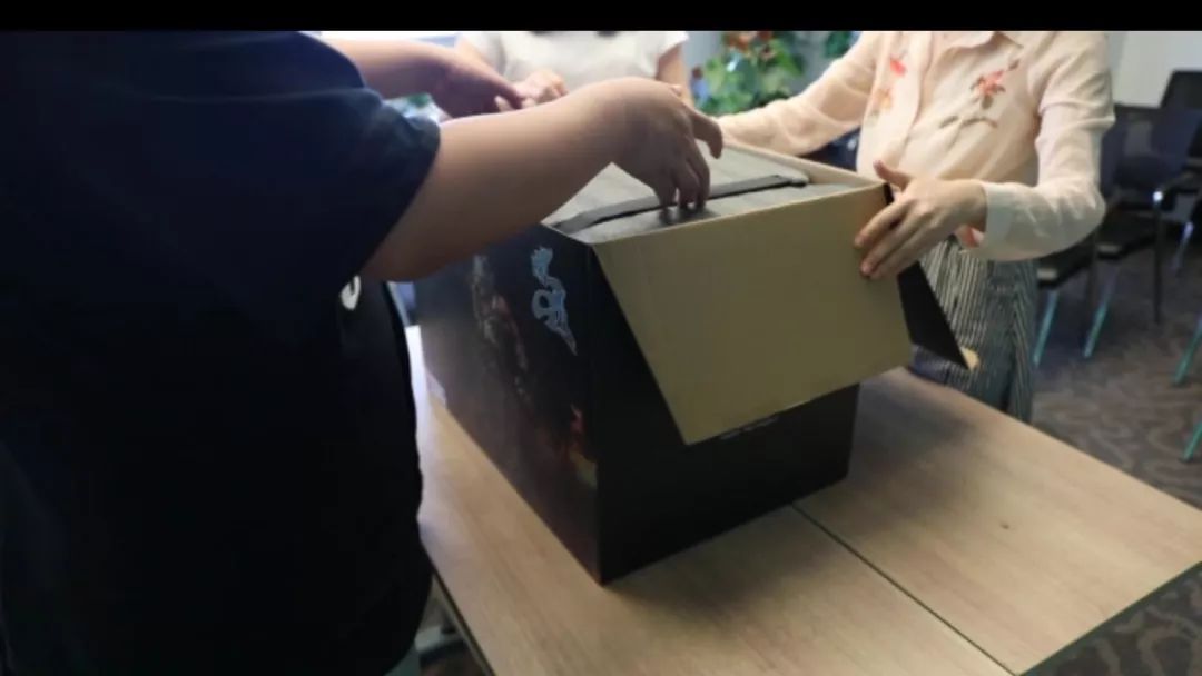 ���ʸ��ܣ� ���������������ְ쿪����Ƶ