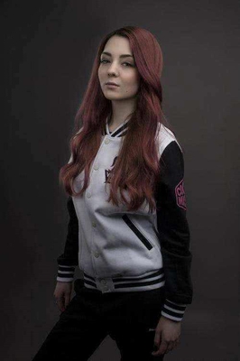 越来越多小姐姐爱上了电竞?两年内女性受众