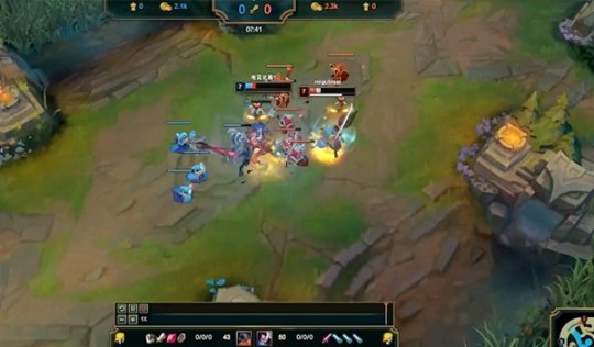 英雄联盟Solo赛 亚索残血反杀)