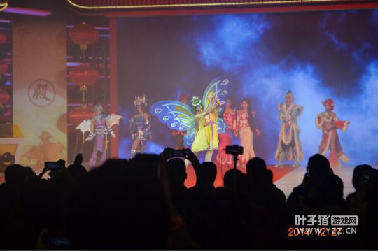2014嘉年华官方Coser